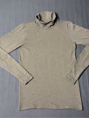 ATHLETA Flurry Blizzard Shine Turtleneck Coffeehouse Size M